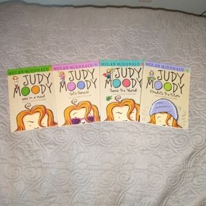 4 Judy Moody book